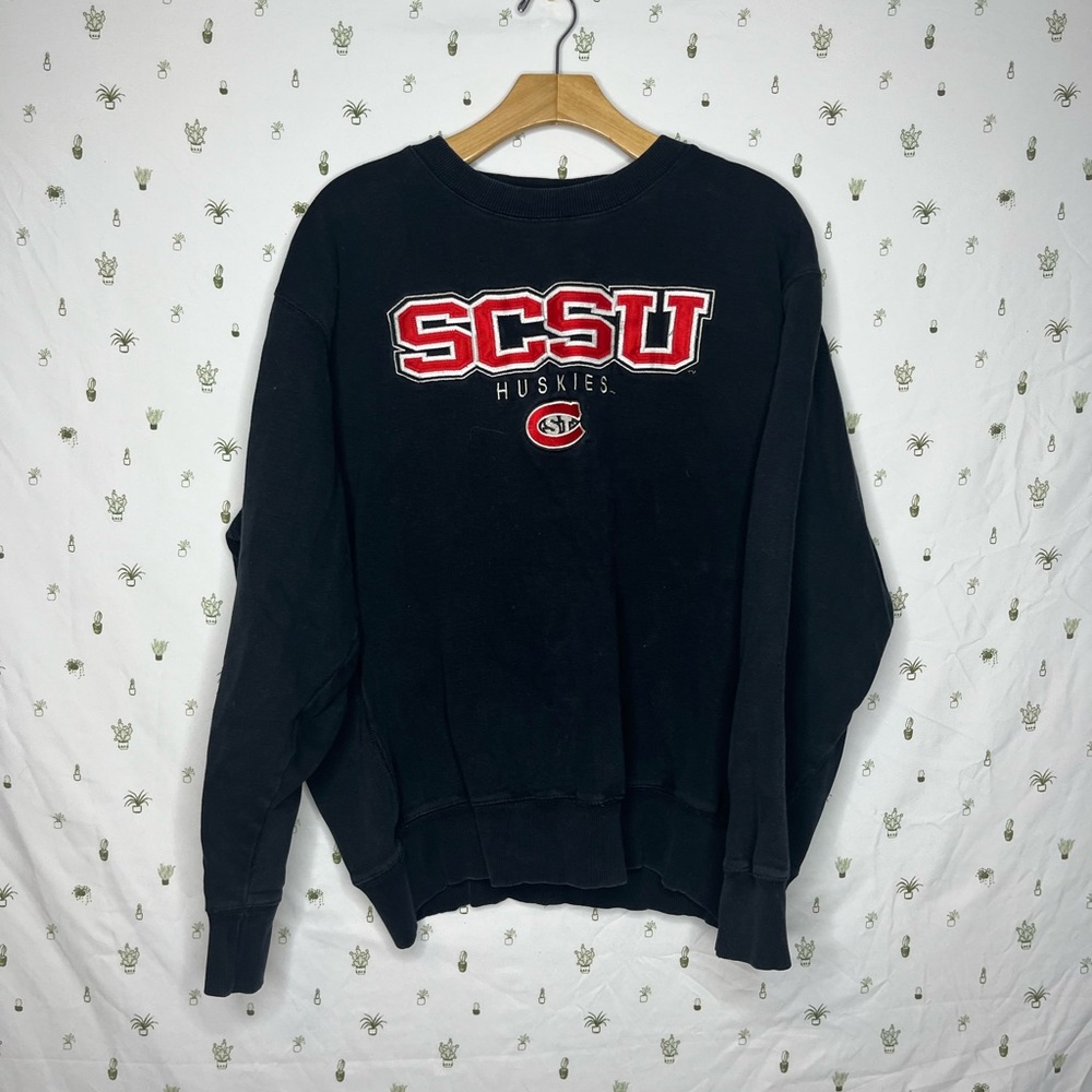 SCSU Huskies Crewneck size Small/Medium